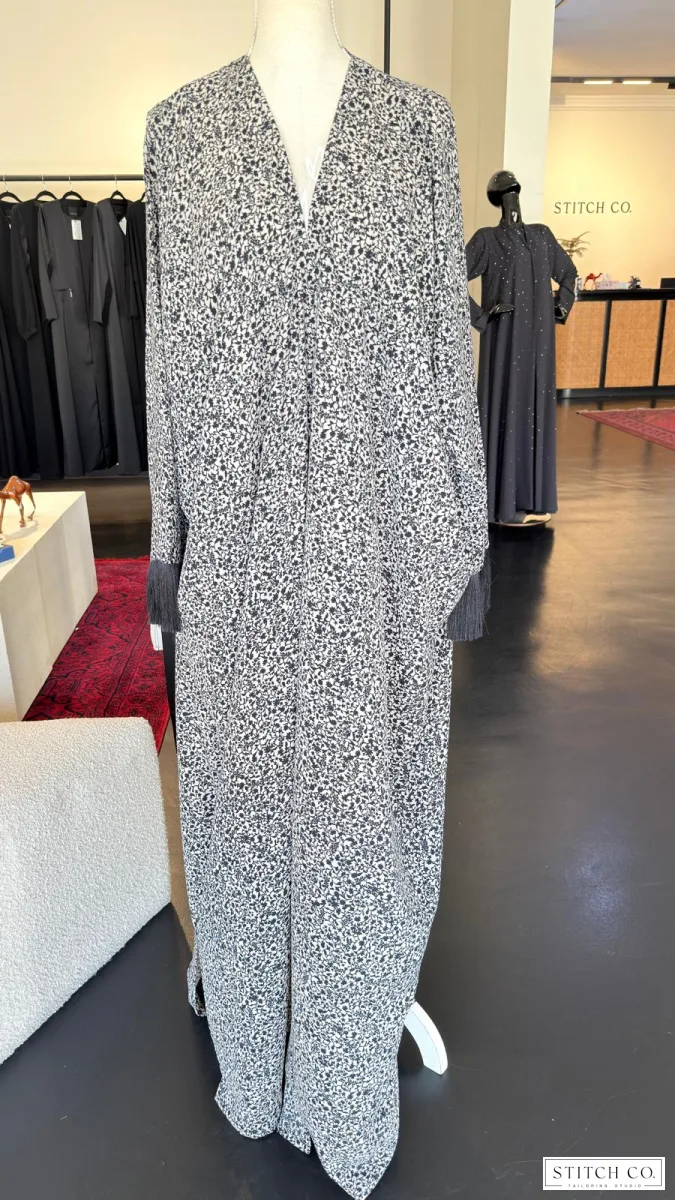 WHITE LEOPARD PRINTED ABAYA