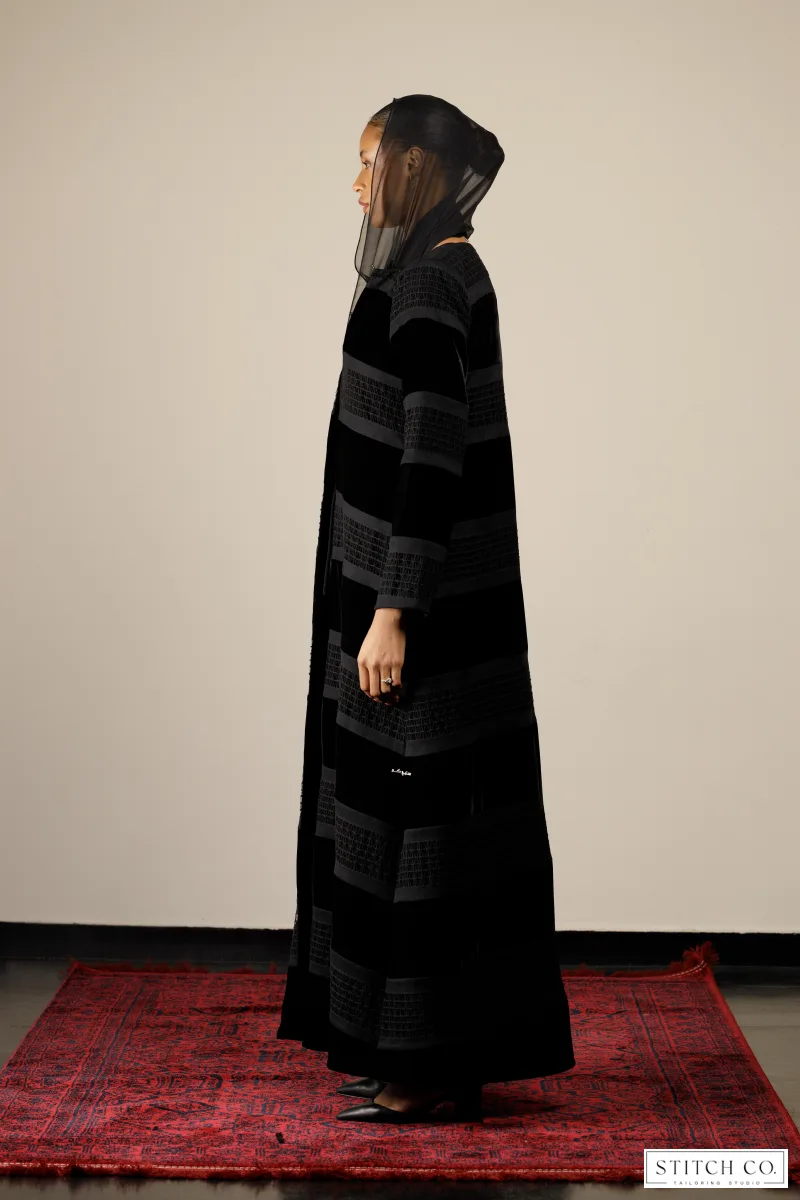 STRIPE TRIM VELVET ABAYA