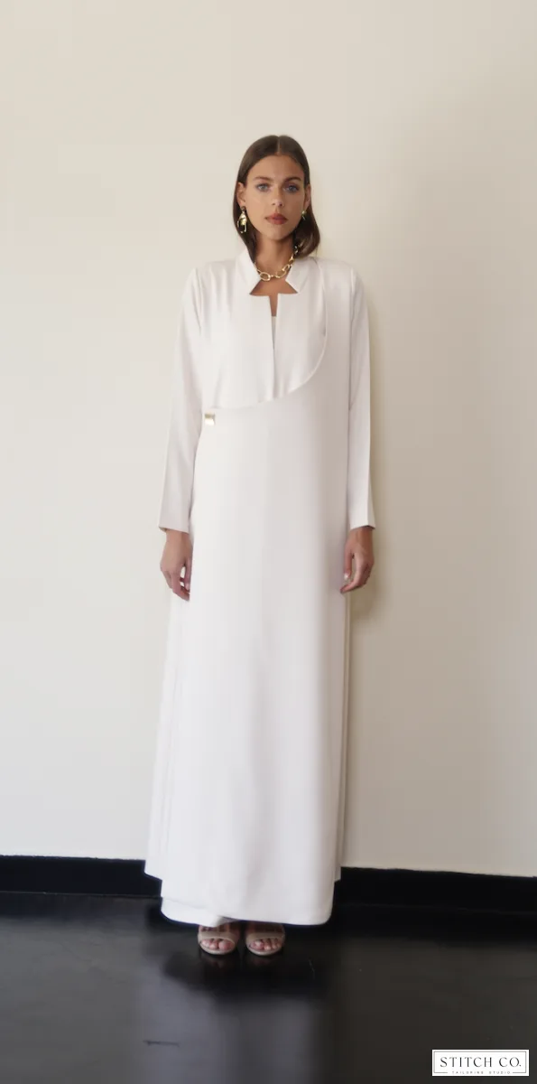 BLACK ABAYA WITH SQUARE BUTTON